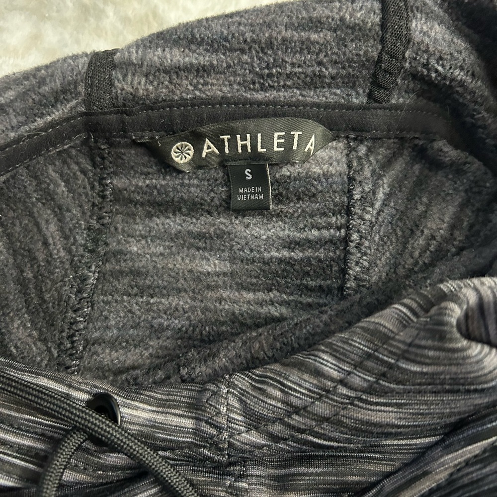 Athleta Cowl Neck Fleece Lined Hoodie - Picture 10 of 10